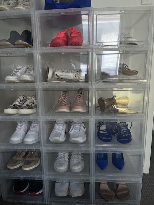 Drop Front Sneaker Display Cases | Clear - Pack of 6 Cases