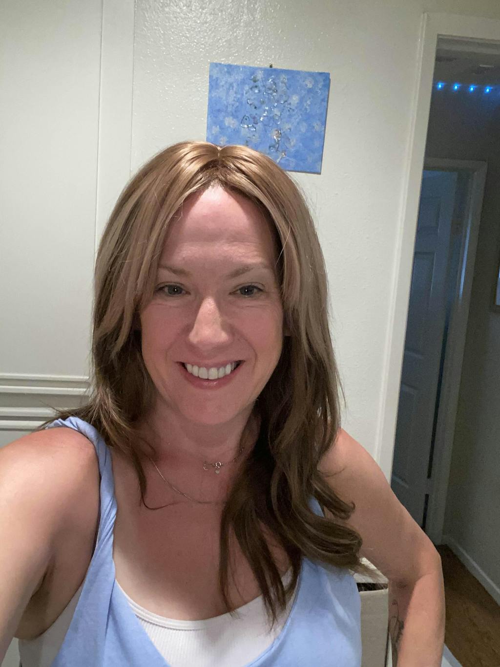 18-inch Hazelnut Blonde Blend Reverse Sombre (Warm Chocolate Brown Ends) Layered Butterfly Cut Synthetic Wig