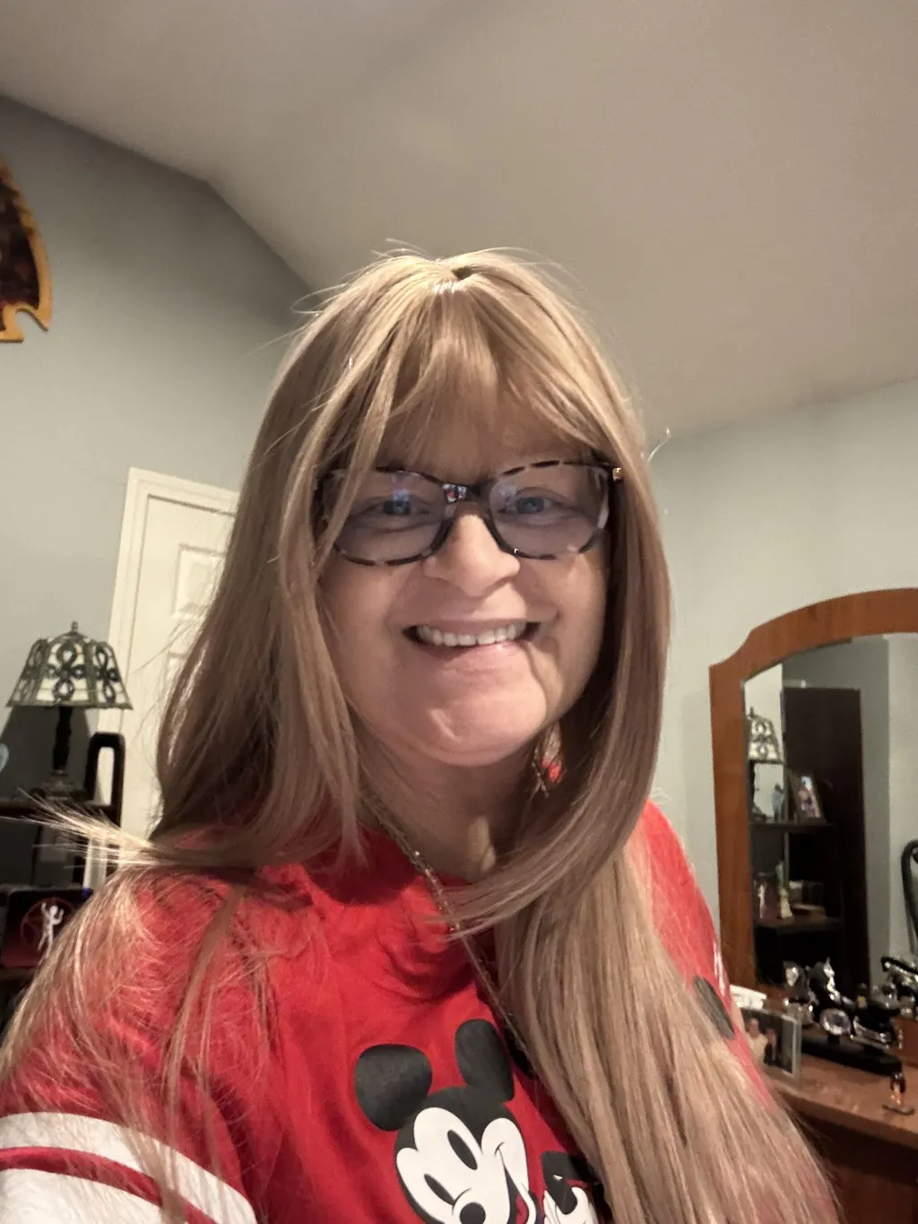 27-inch Rose Gold-tinted Champagne Blonde Layered Straight Cut w/ Fettered Bangs Synthetic Wig