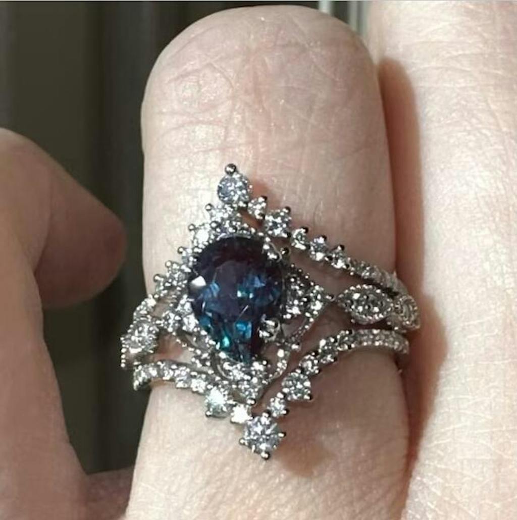 Vintage Pear Shaped Moissanite Engagement Ring Sets 3pcs