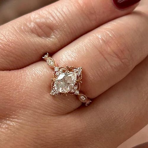 Vintage Pear Cut Moissanite Engagement Ring Rose Gold Ring