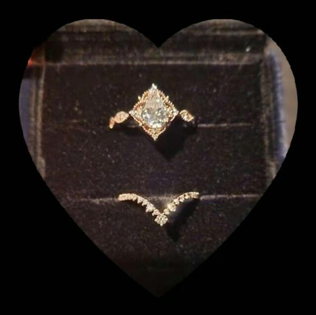 Vintage Pear Shaped Moissanite Engagement Ring Bridal Set 2pcs