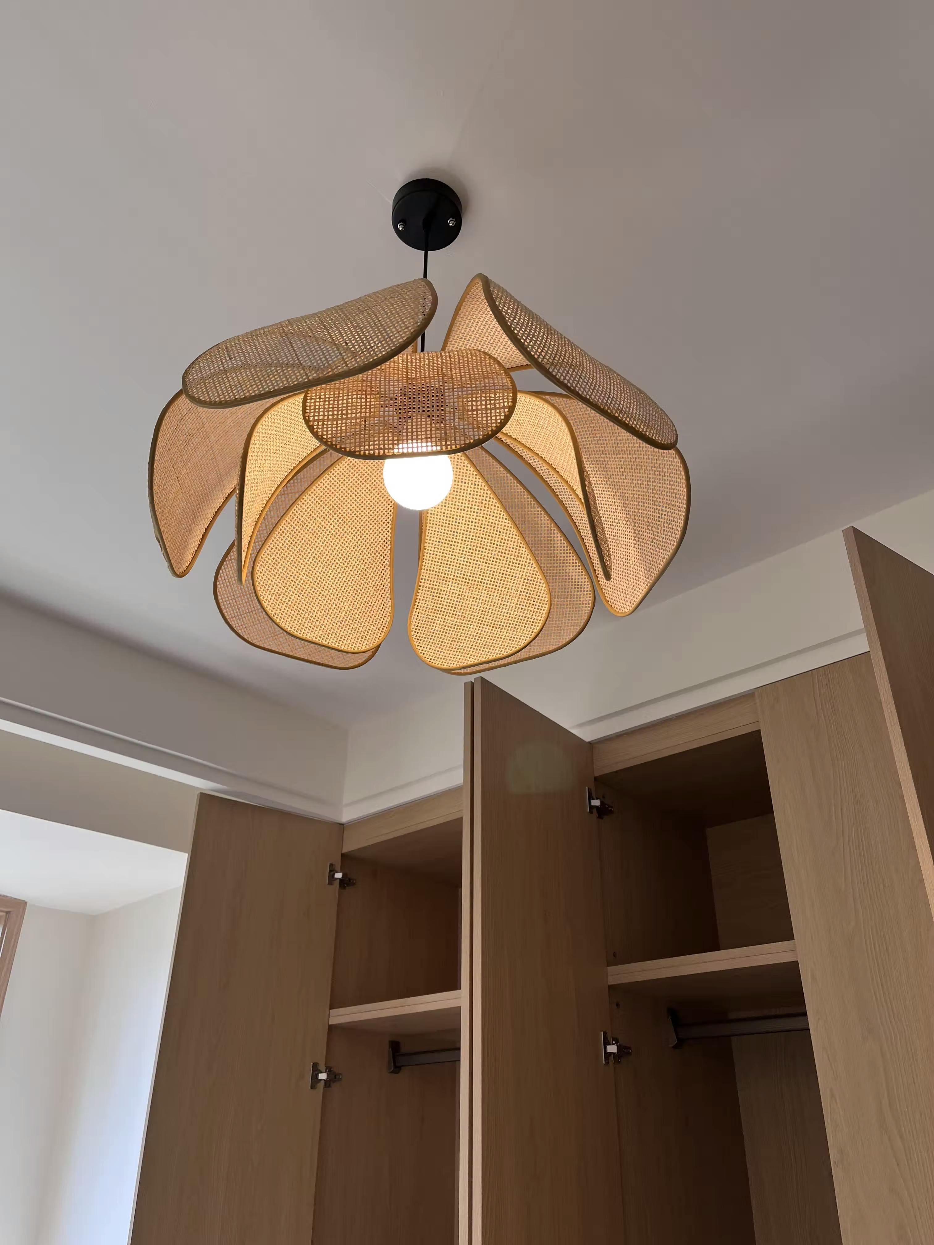 Lampsmodern Pendant Light Rattan Petal Ceiling Light Rustic Lamp Shade ...