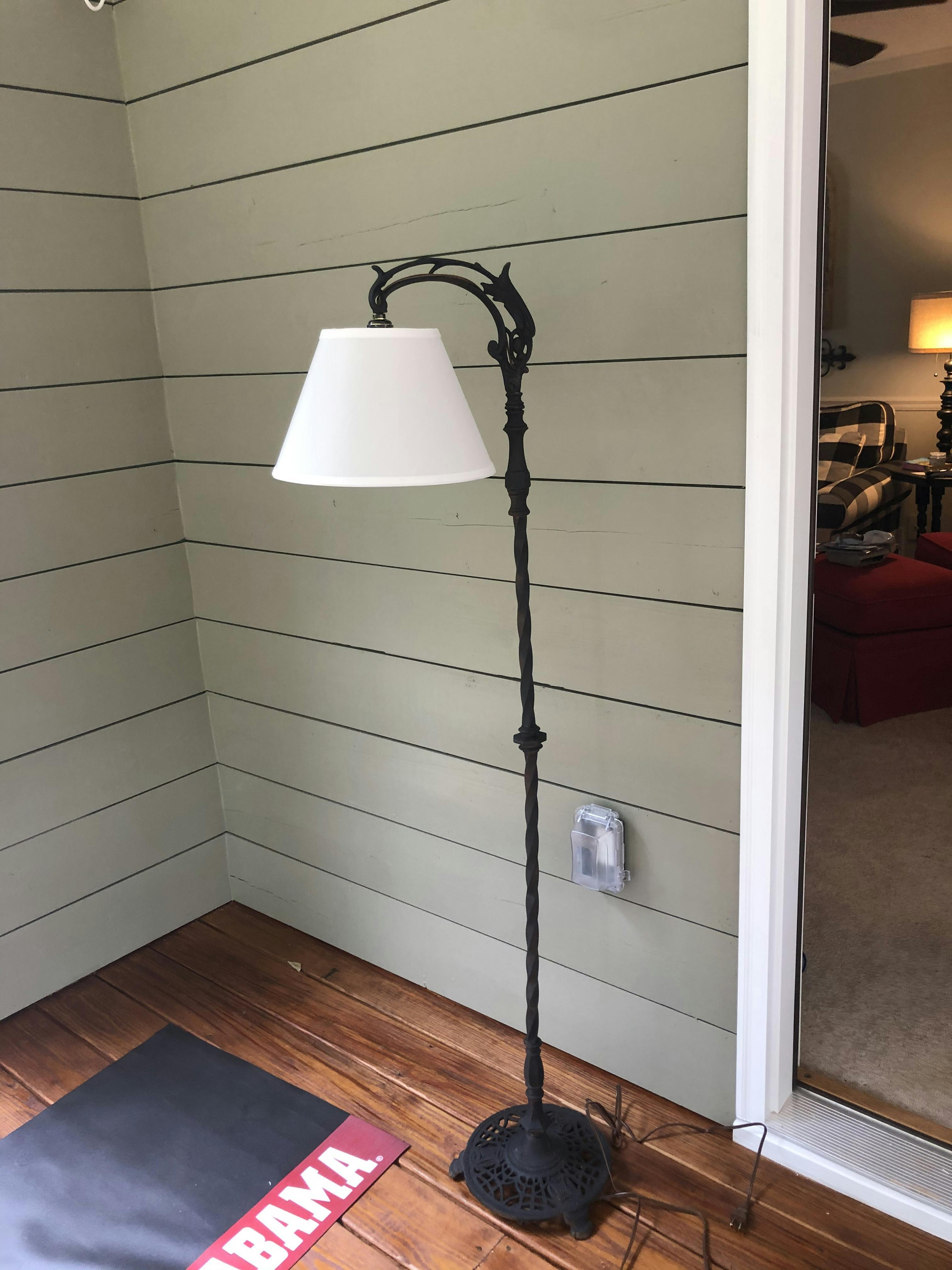 HomeConcept Threaded UNO Downbridge Lamp Shade White 6" 061208EHWH