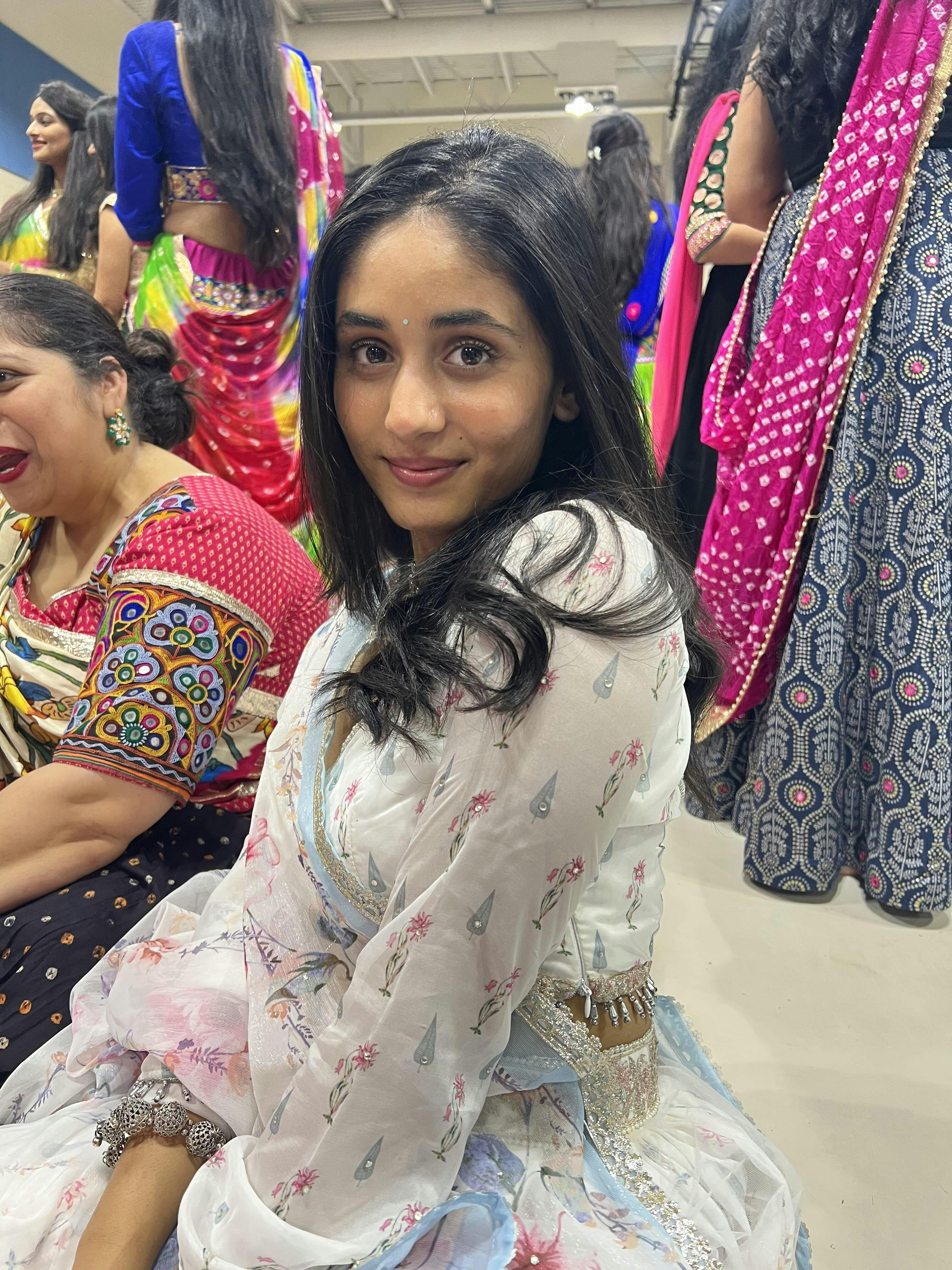 Staying desi, no pardesi💖💖💖💖…. Wearing Blouse @nazakat_by_ek Lehenga  @dreamz.couture #diwali2023 #diwaliathome #diwalicelebrations💥… | Instagram