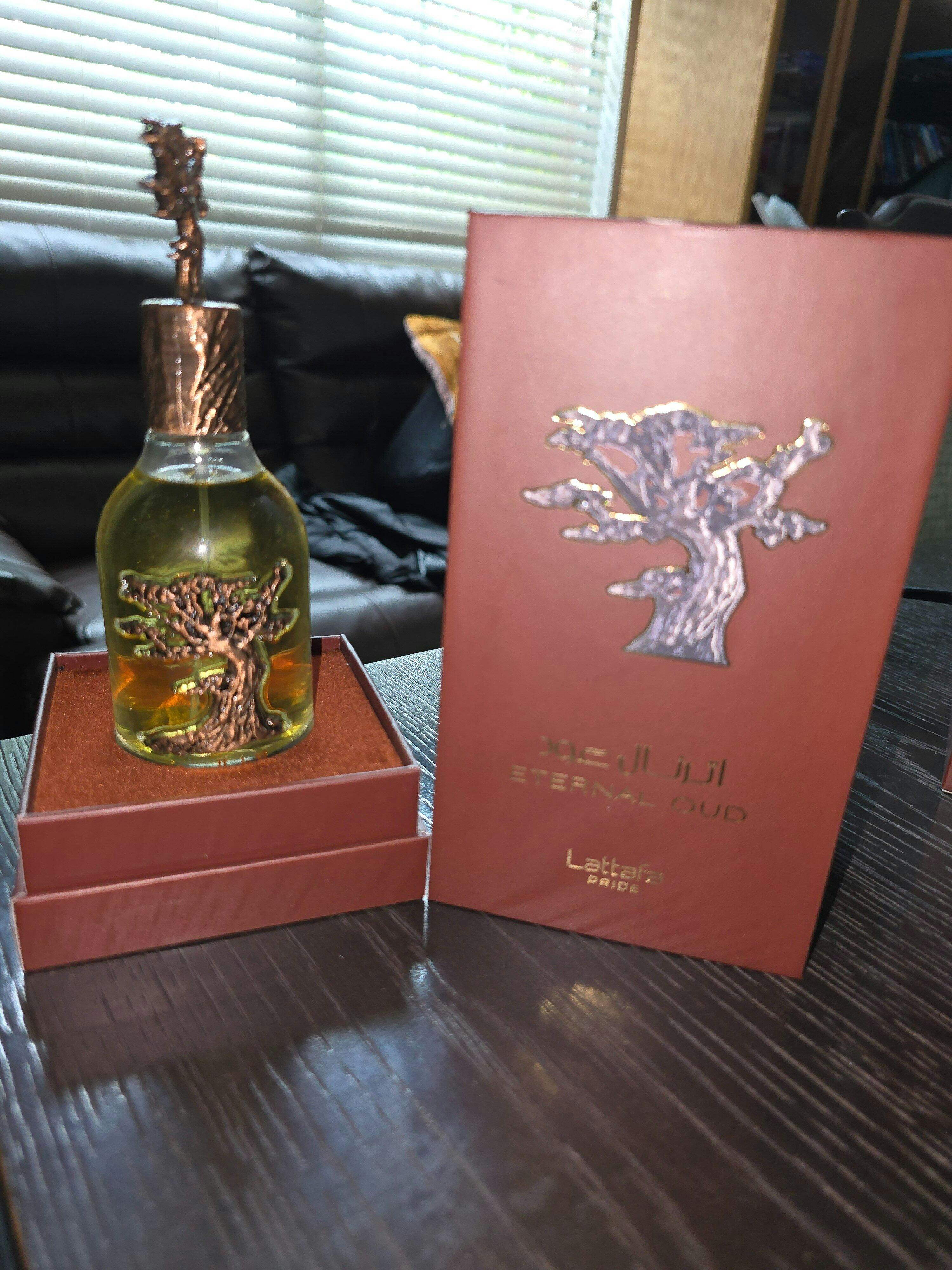 Eternal Oud – Lattafa USA