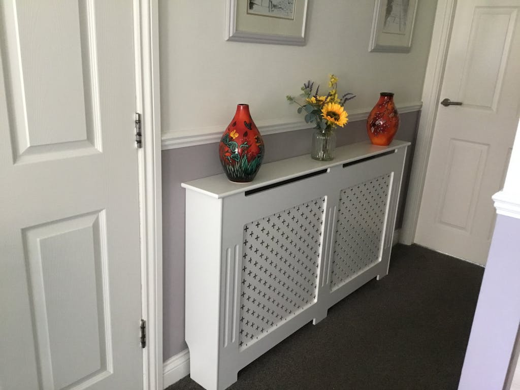 Edith radiator cover white adjustable Laura James