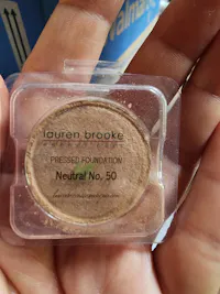 Pressed Foundation Sample