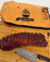 BBQ Meat Resting Blanket – 3-in-1 Set (Gloves + Oiling Brush)