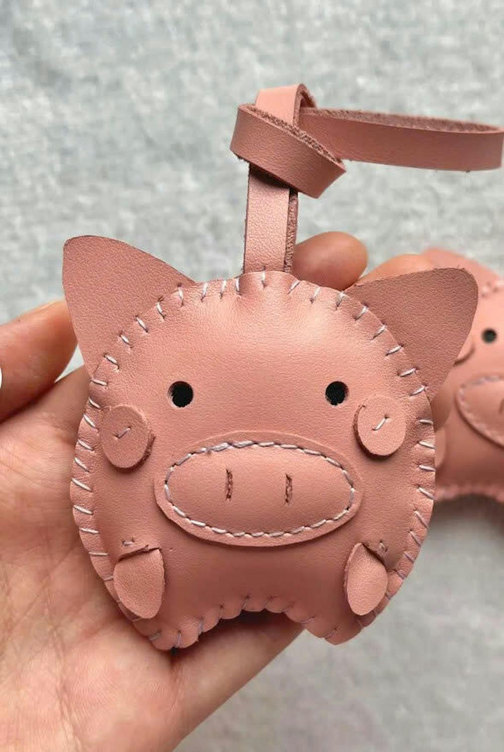 PIG BAG CHARM