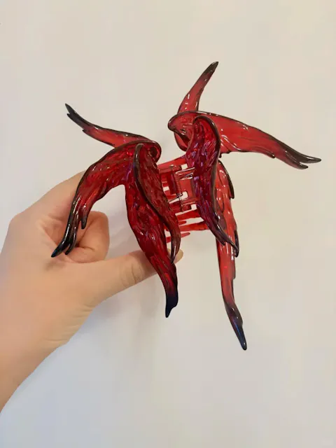 Transparent Black And Red Gradient Angel Hair Claw