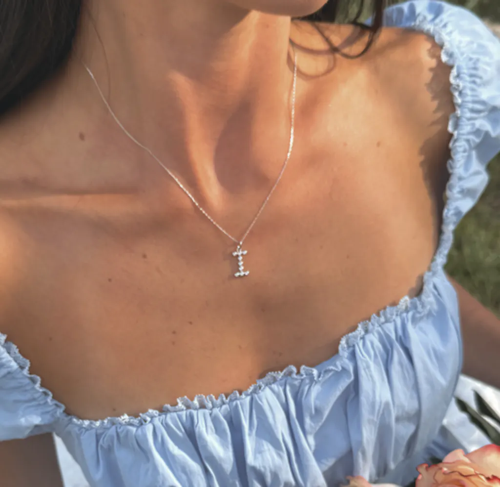 Letter I Initial Necklace Bubble Pendant