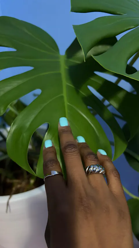 Croissant ring