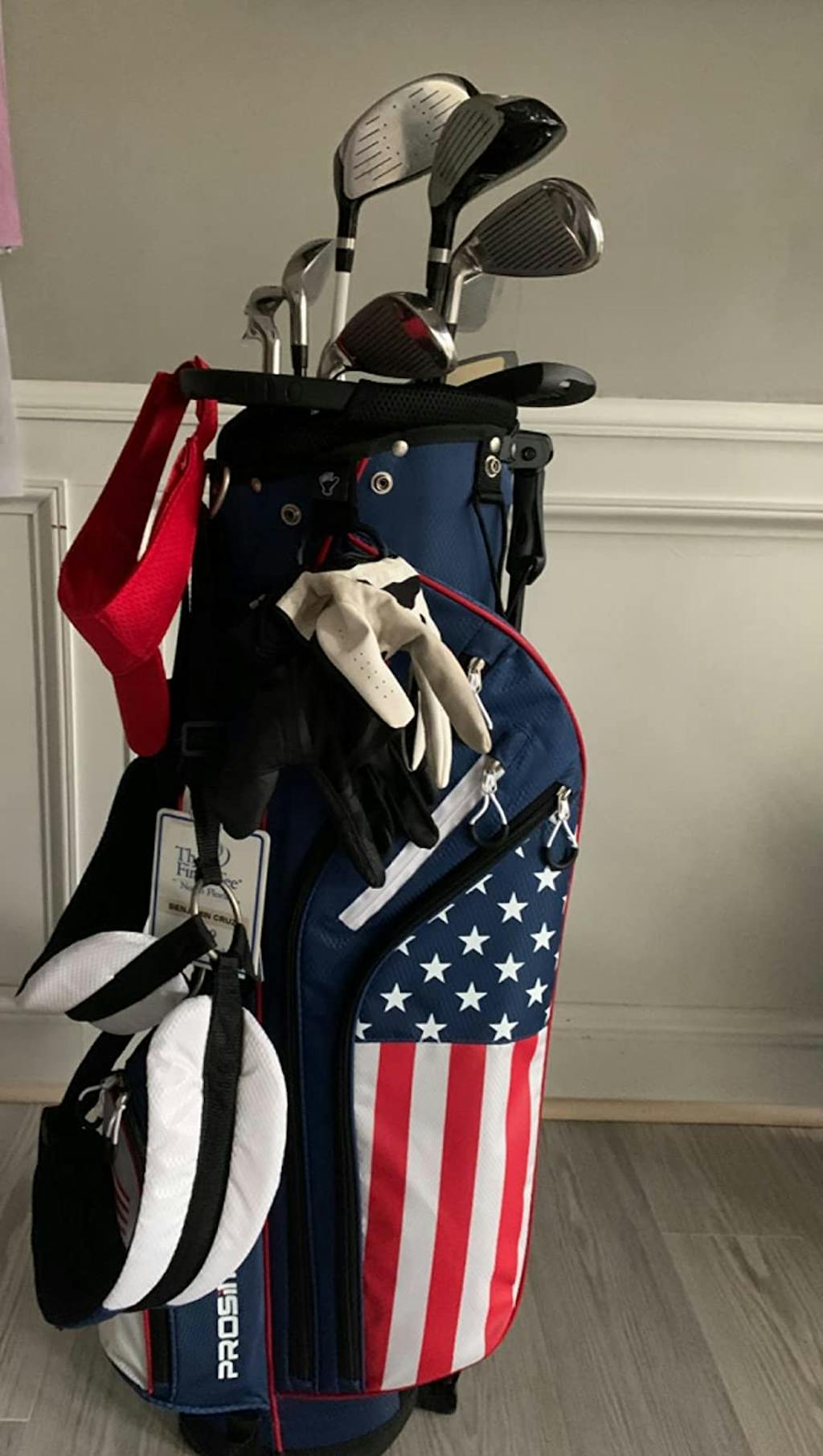 Lesmart Golf USA Flag 7 Lightweight Golf Stand Bag with Dual Straps