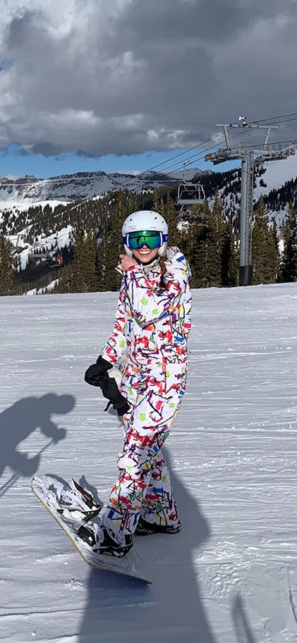 OOSC Chic Ski Suit Navy & Red Women's makes you feel great