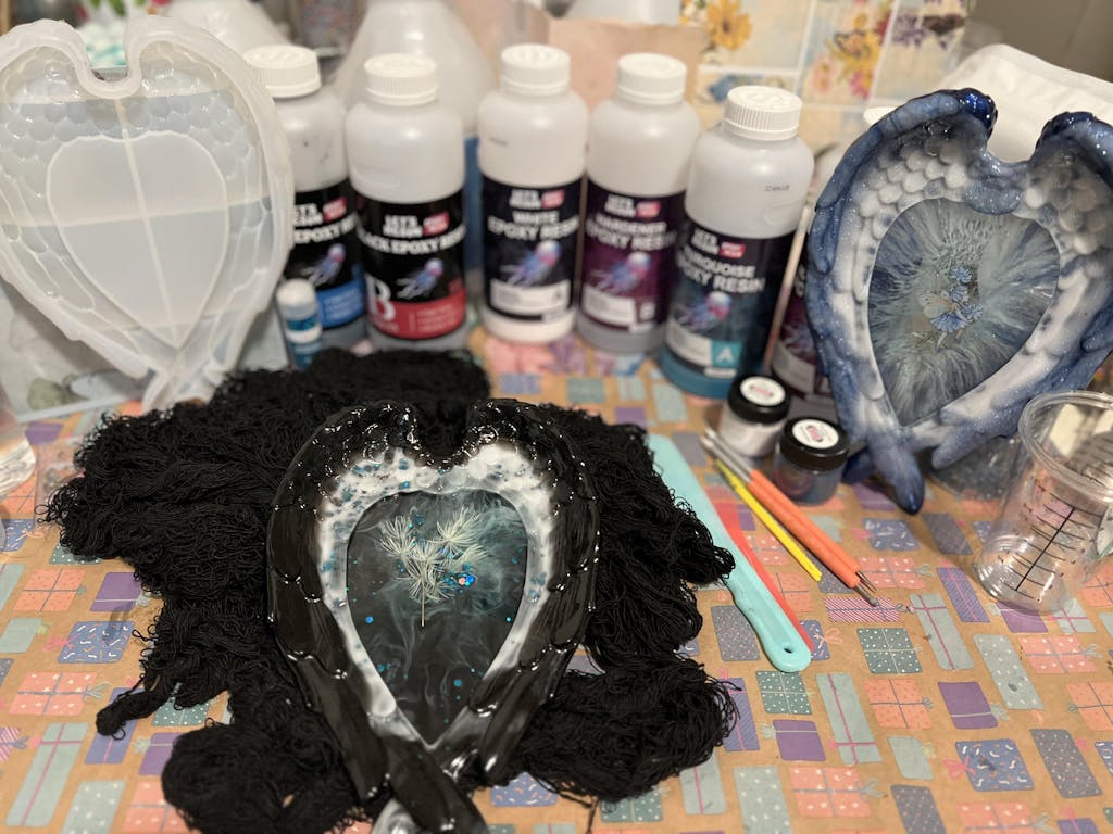 44 oz Turquoise Epoxy Resin