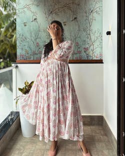 Khadi Cotton Embroidered kurta with Pant & Silk Dupatta Set For Women