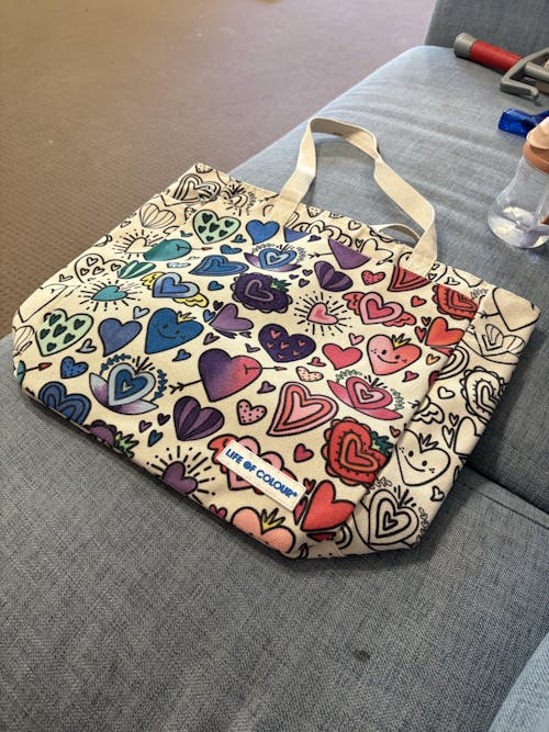 DIY Doodle Bag Bundle - Wildflower & Love Heart Tote Bags & Acrylic Markers
