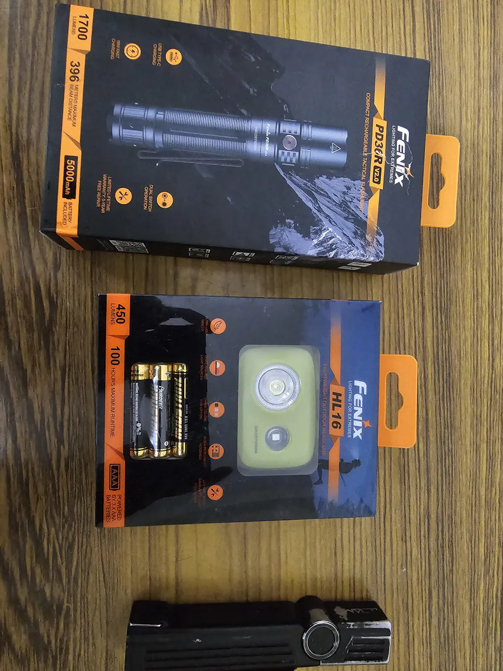 Fenix PD36R V2 Torch
