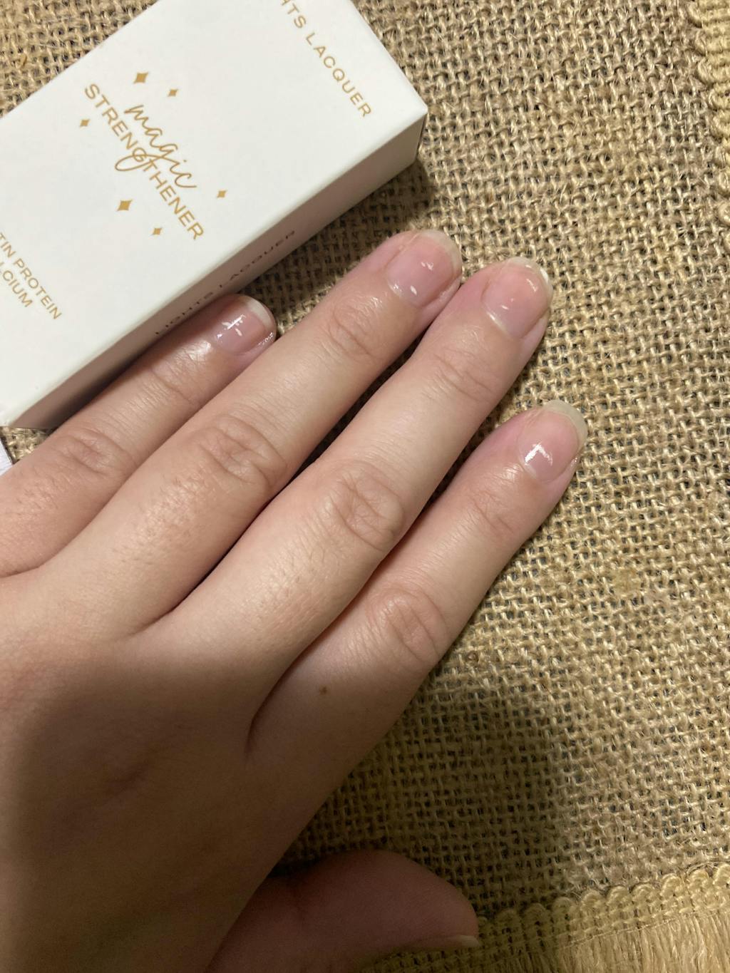 Magic Strengthener Lights Lacquer