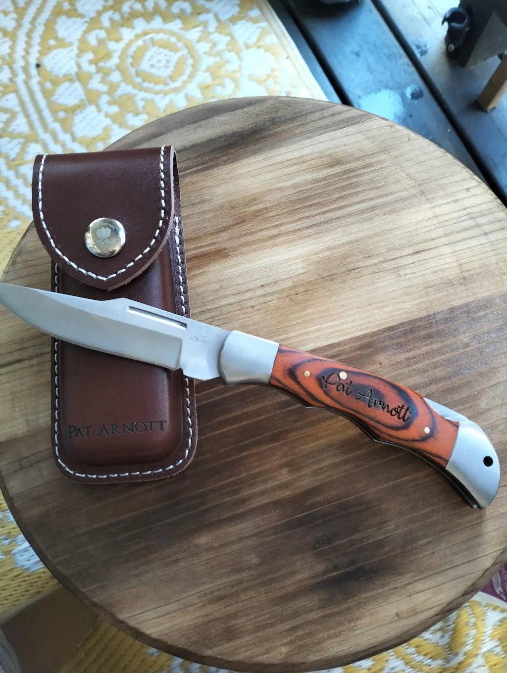 Gentleman’s Pocket Knife – A Gift That Gets Who He Is
