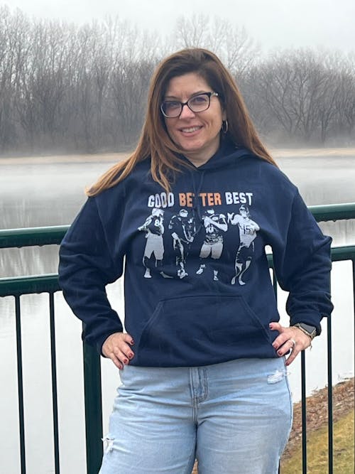 Good Better Best Silhouette Graphic Hoodie