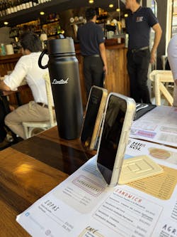 Trípode/Tarjetero FlexStand para Celular