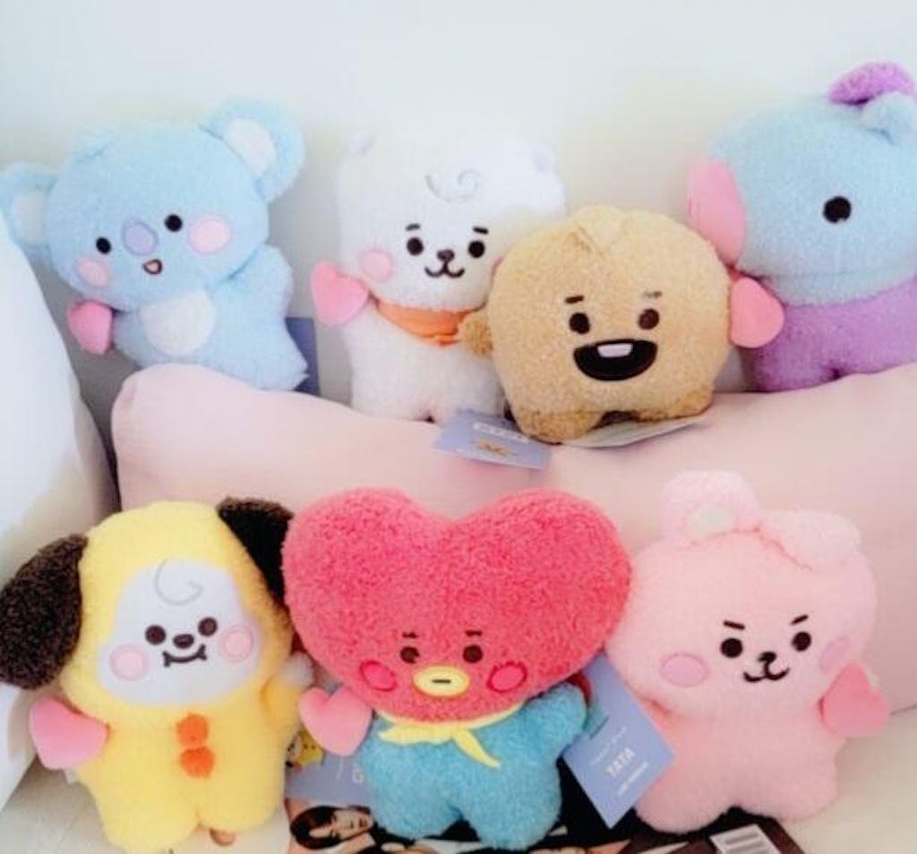 BT21 COOKY Heart Tatton Standing Doll - LINE FRIENDS_US