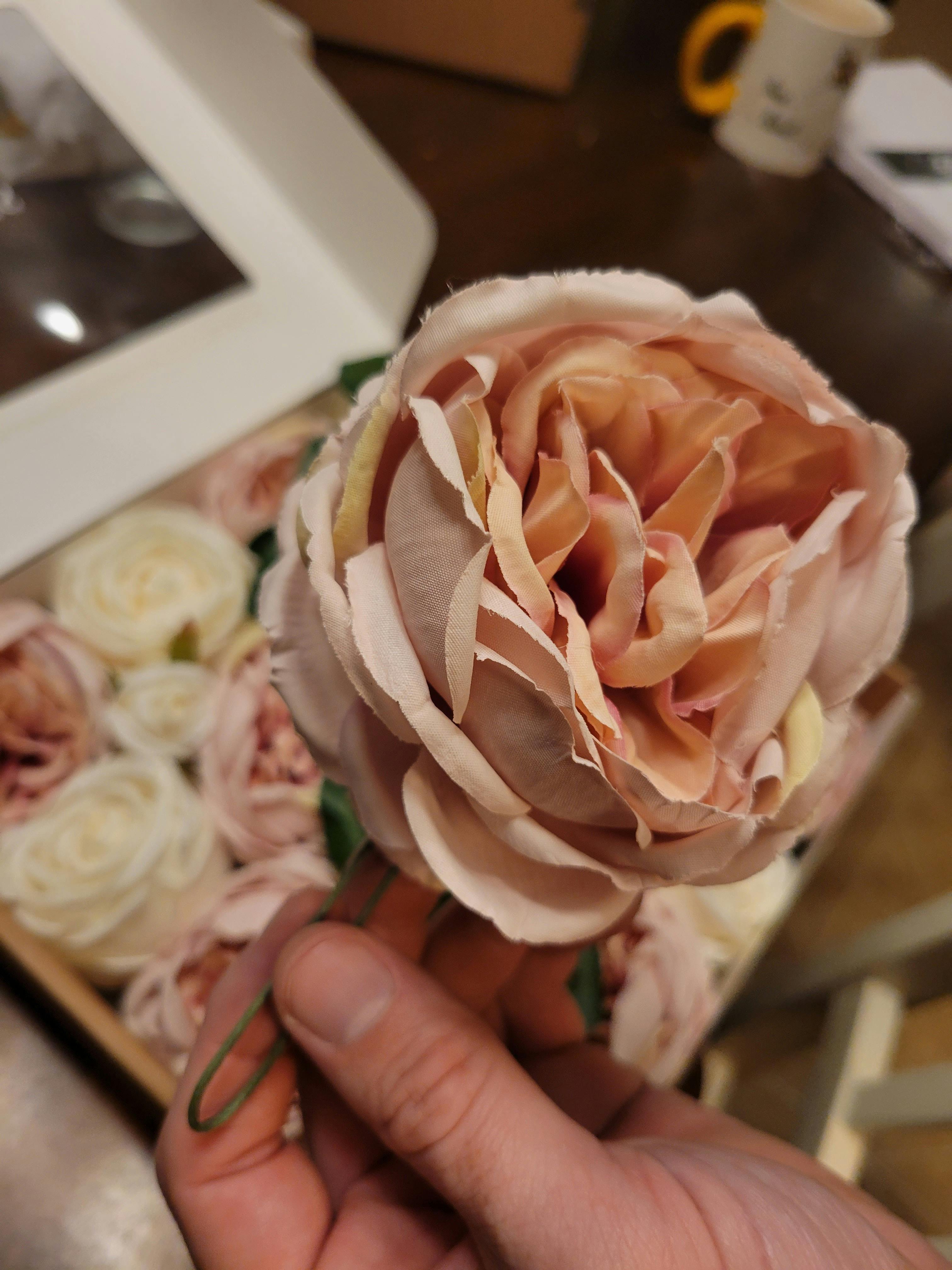 Silk 3.5' Austin Rose & 3' Cabbage Rose with Stem – Ling's Moment