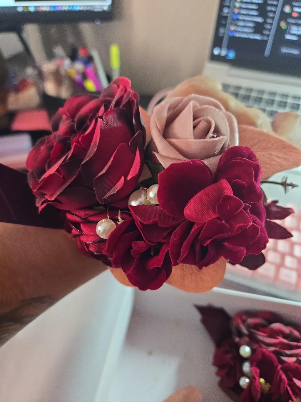 corsage for a burgundy dress A9058 2pcs/set Burgundy Tulip Rose Wrist Corsage Flower Bridal Wedding –  Angela Flower