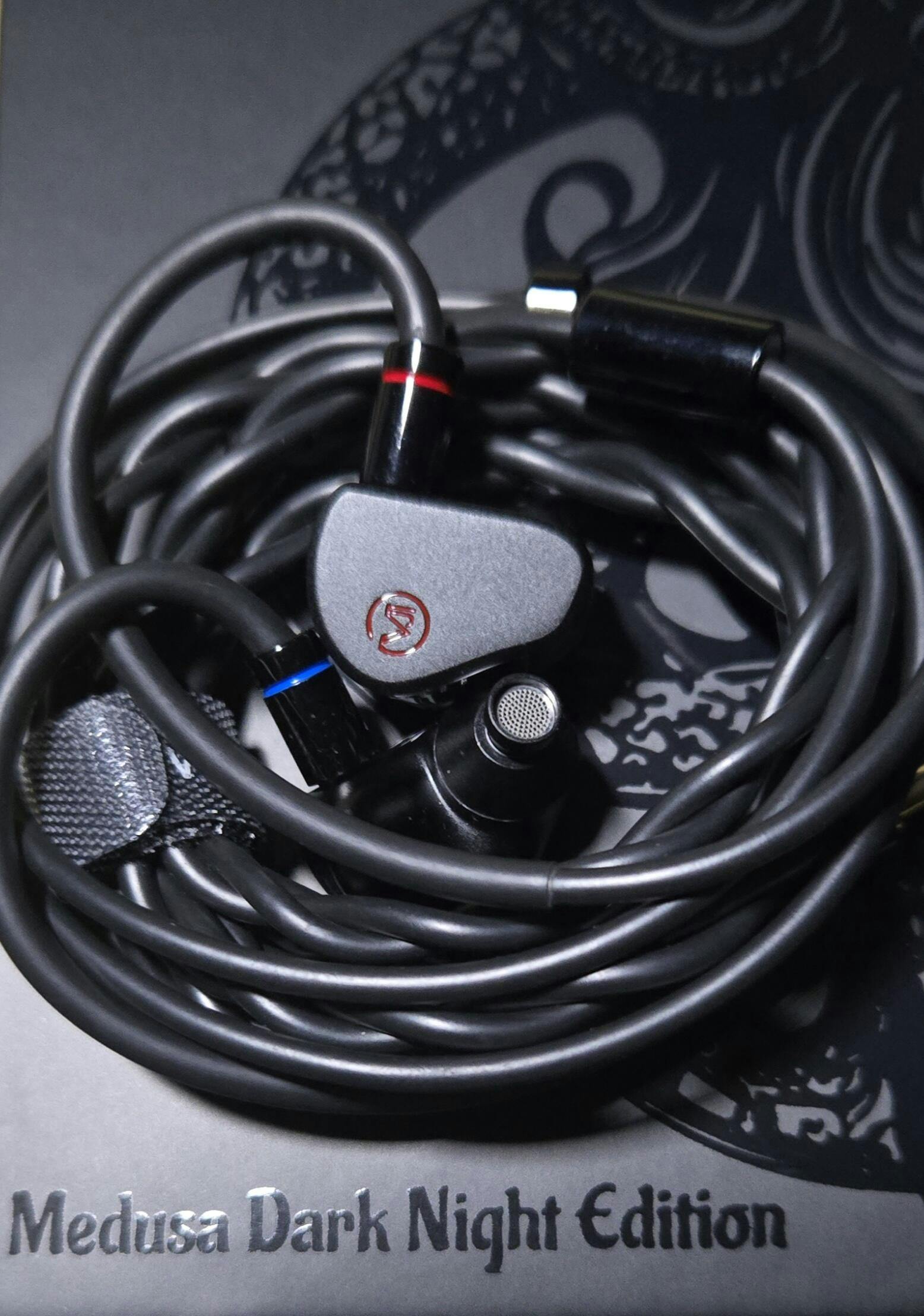 CVJ Medusa | Flagship Dynamic Driver In-Ear Monitors – Linsoul Audio