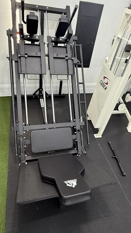 LIONSCOOL Iso Leg Press Hack Squat 3-in-1 Machine