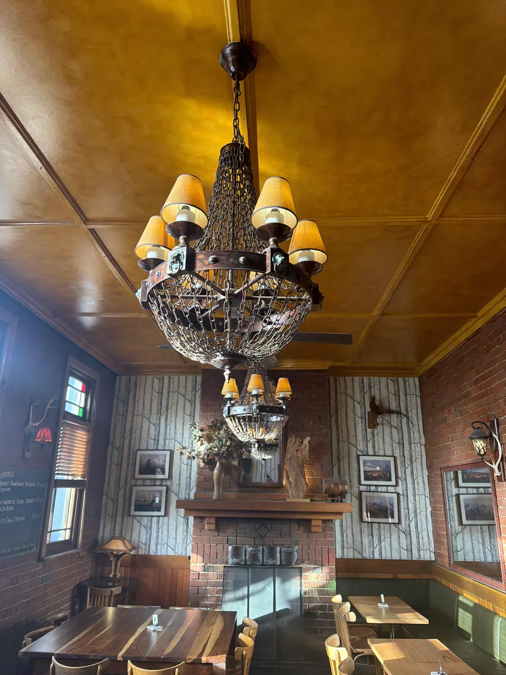 4W Candle LED Bulb B15 Frost in Natural White