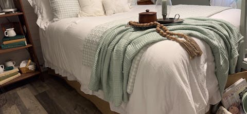 Ruffle Cute Lightweight Fluffy as Gift 3 Pieces Comforter Set