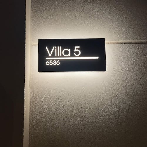 Customized Rectangle Shape Address Plaque with LEDs - Modern Design Lighted Address Marker