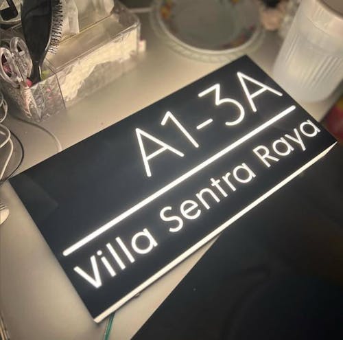 Customized Rectangle Shape Address Plaque with LEDs - Modern Design Lighted Address Marker