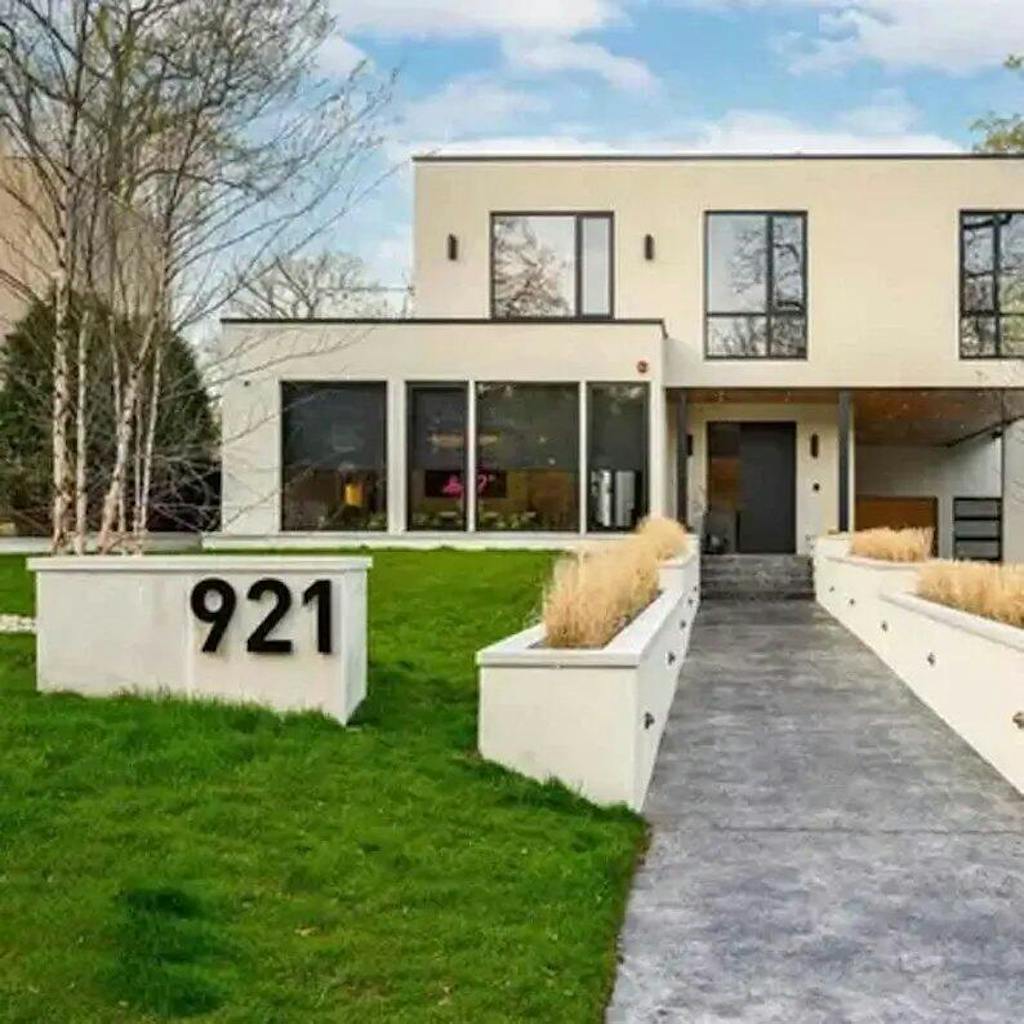 Decorative Floating House Numbers for Unique Home Address Presentation - Distinctive Design