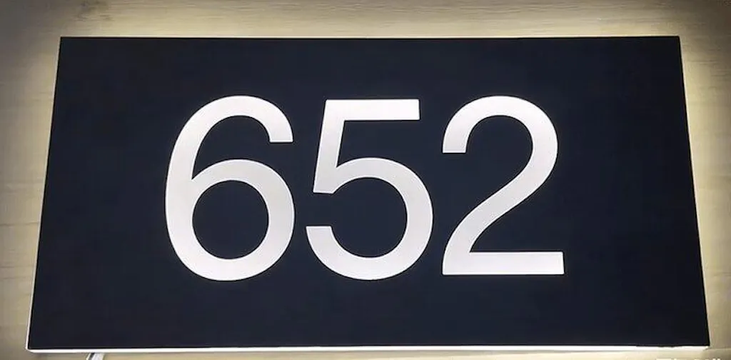 Customized Rectangle Shape Address Plaque with LEDs - Modern Design Lighted Address Marker
