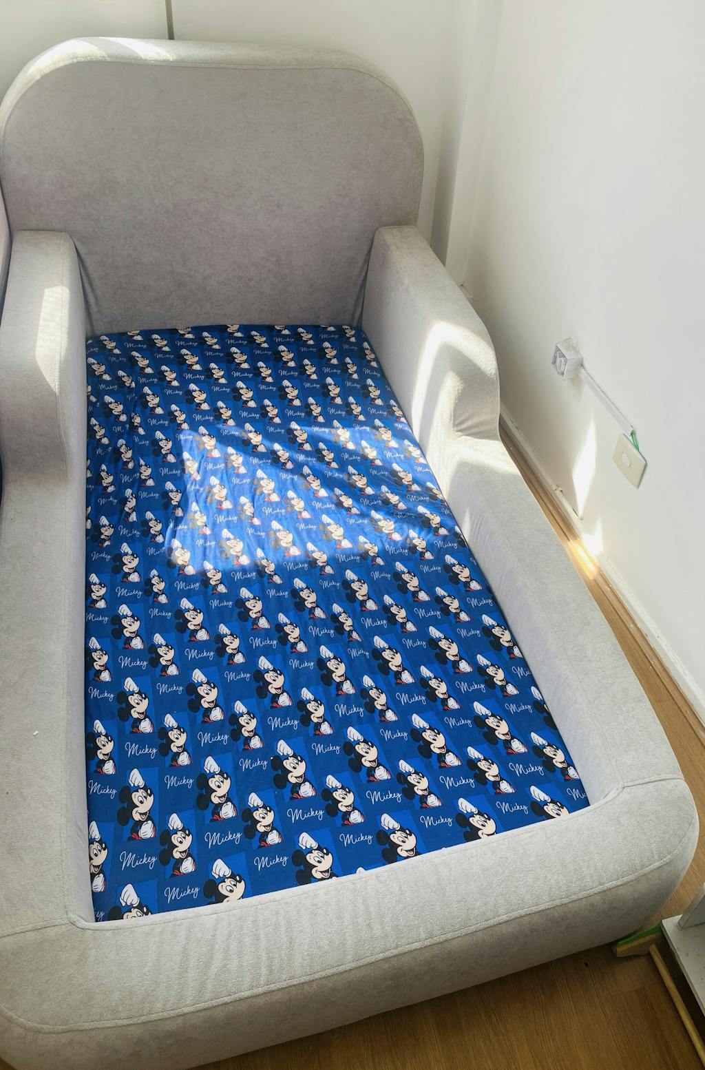 Cama Montessoriana Solteiro - Linho | Little Duck