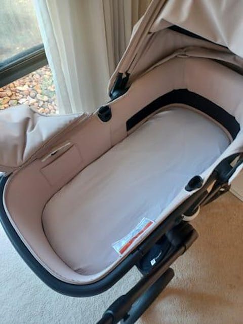 Small Bassinet Waterproof Sheet - Brilliant White