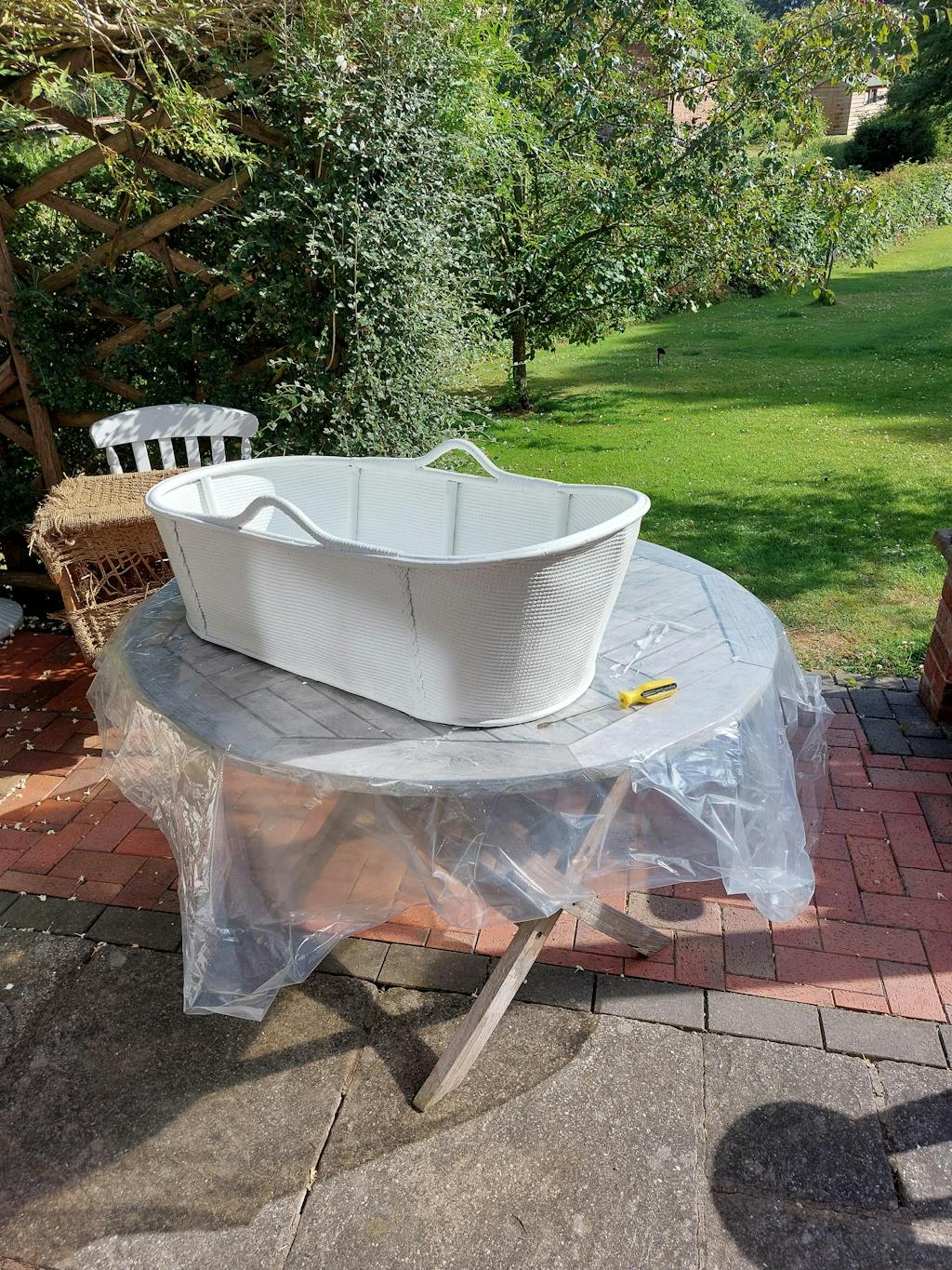 Pure white zero emission, antibacterial, baby safe paint Little Knights