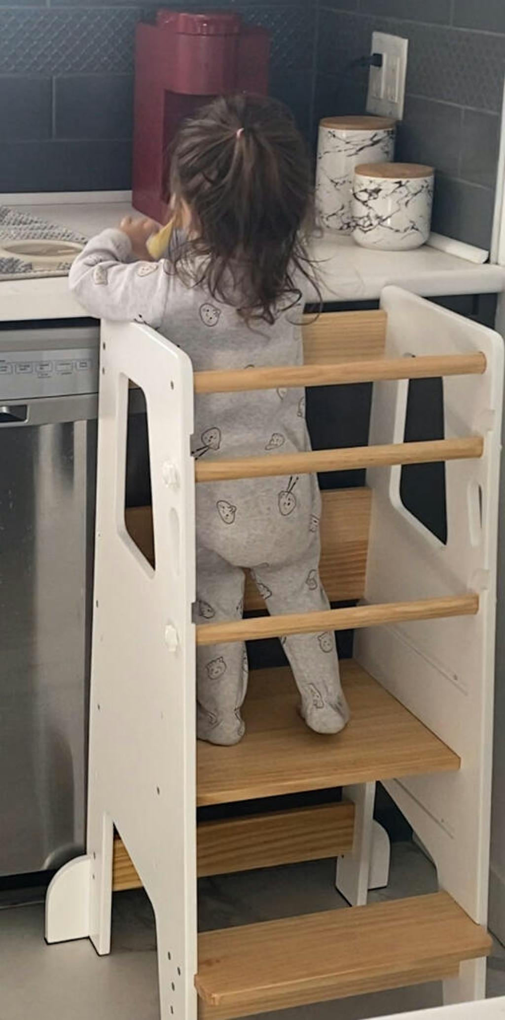 Learning Tower - Kitchen Helper Stool - White