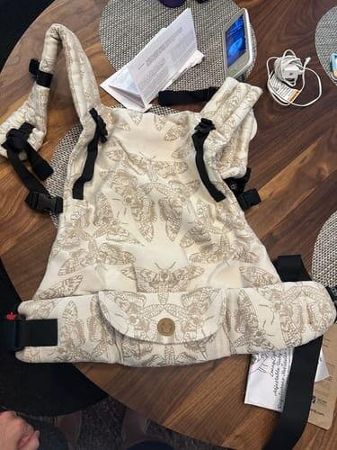 LennyLamb Queen Buckle Baby Carrier | Cotton – Little Zen One