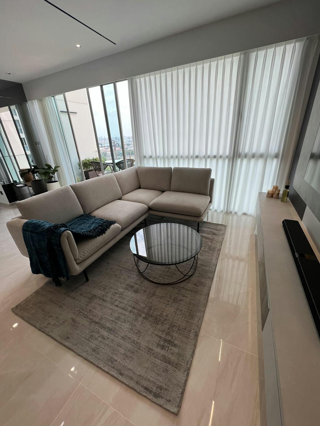 Modern Designer Rugs & Carpets Buy Online SG Showroom Highly Rated