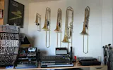 Locoparasaxo Wall-mounted Saxophone Stands