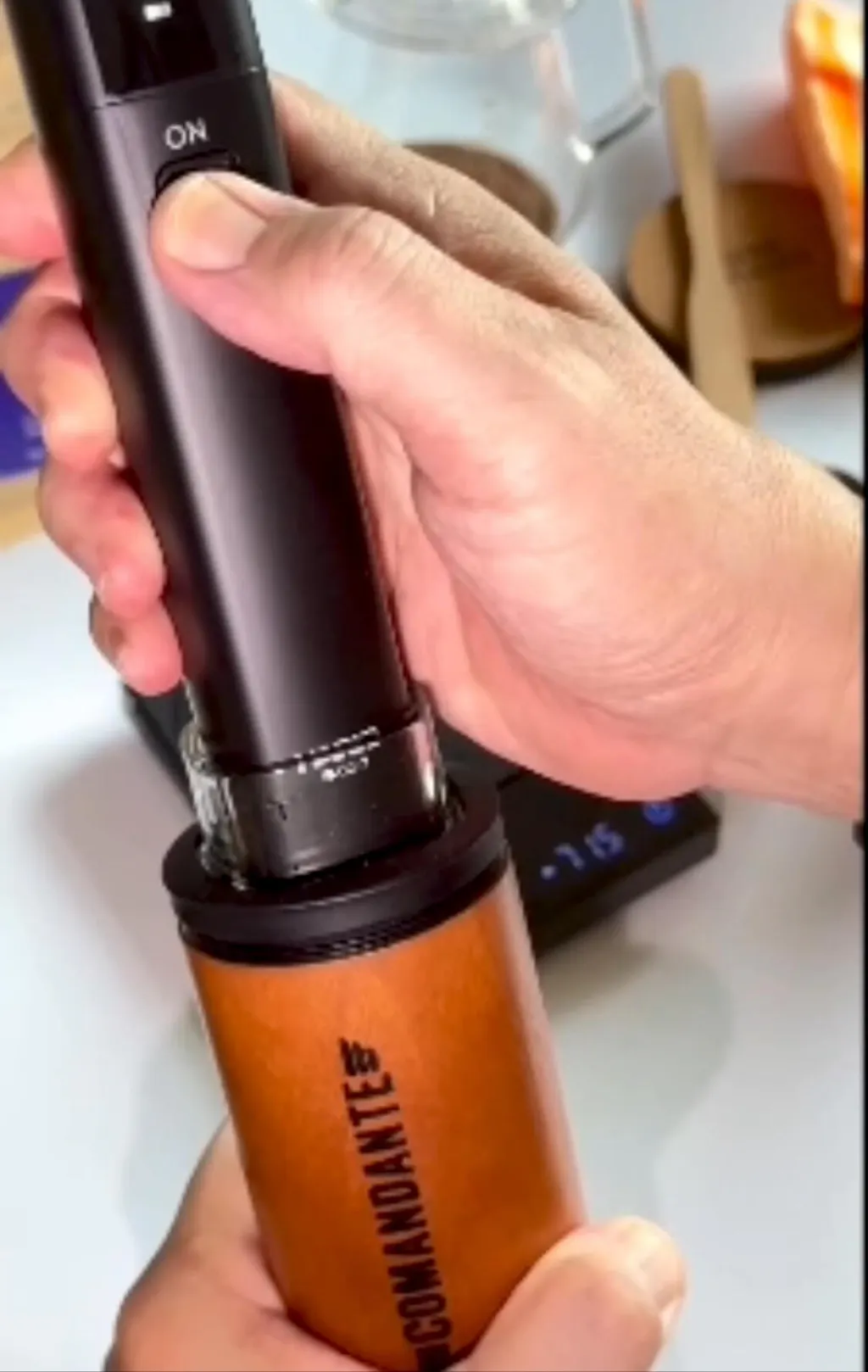コマンダンテ電動オートマチックミルグラインダー用の延長スティック