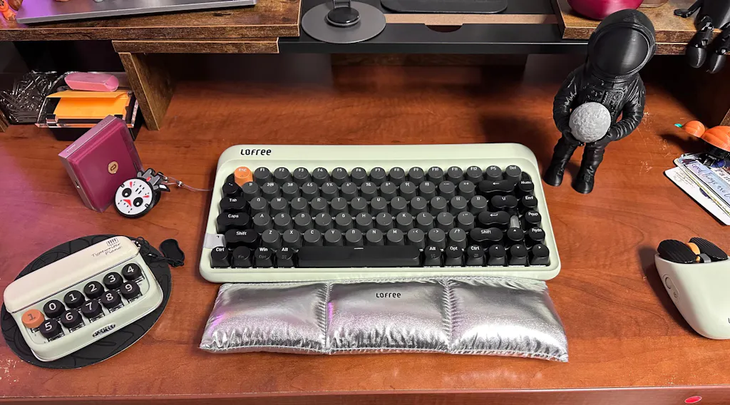 1970s Mechanical Keyboard