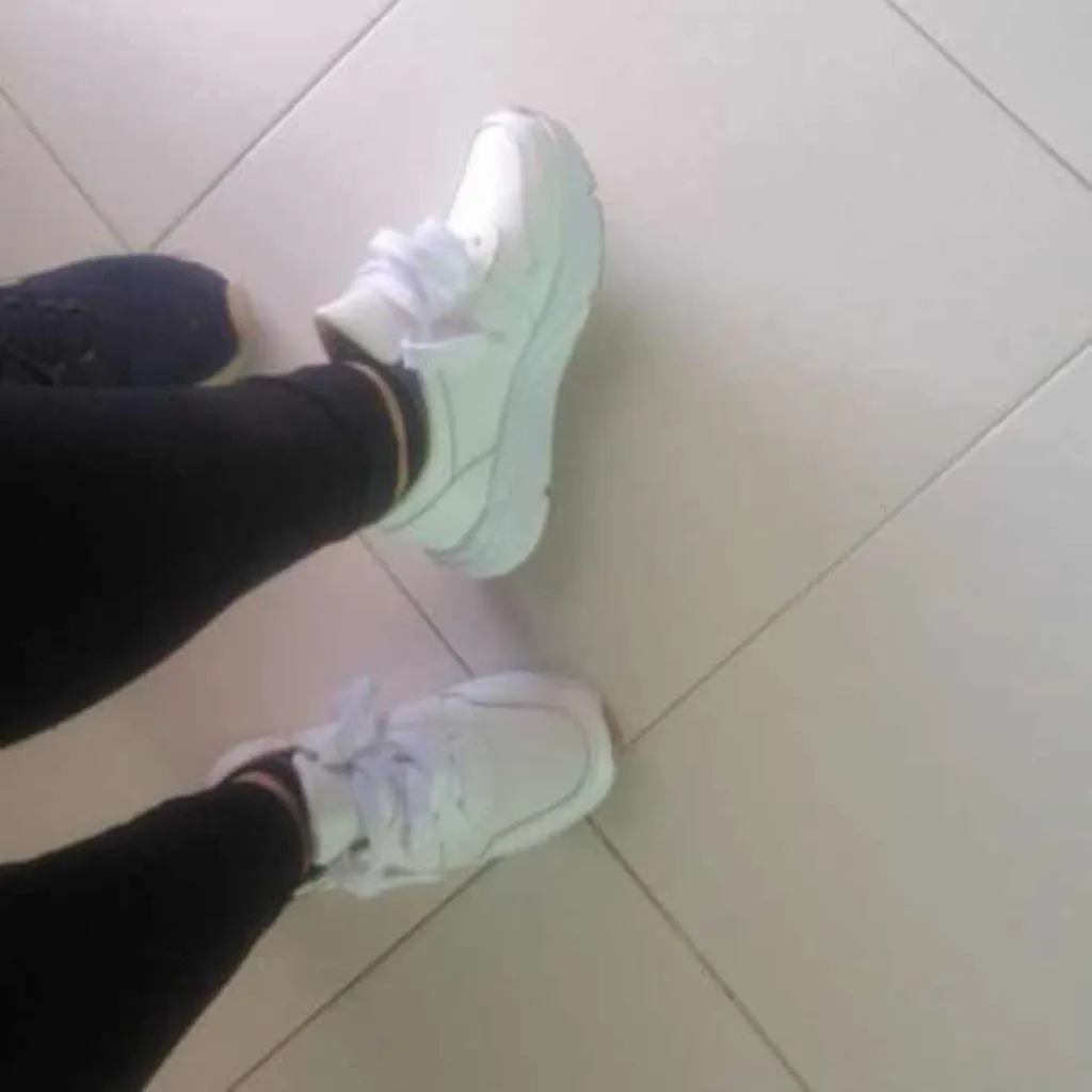 Tenis en cuero para dama Kioto