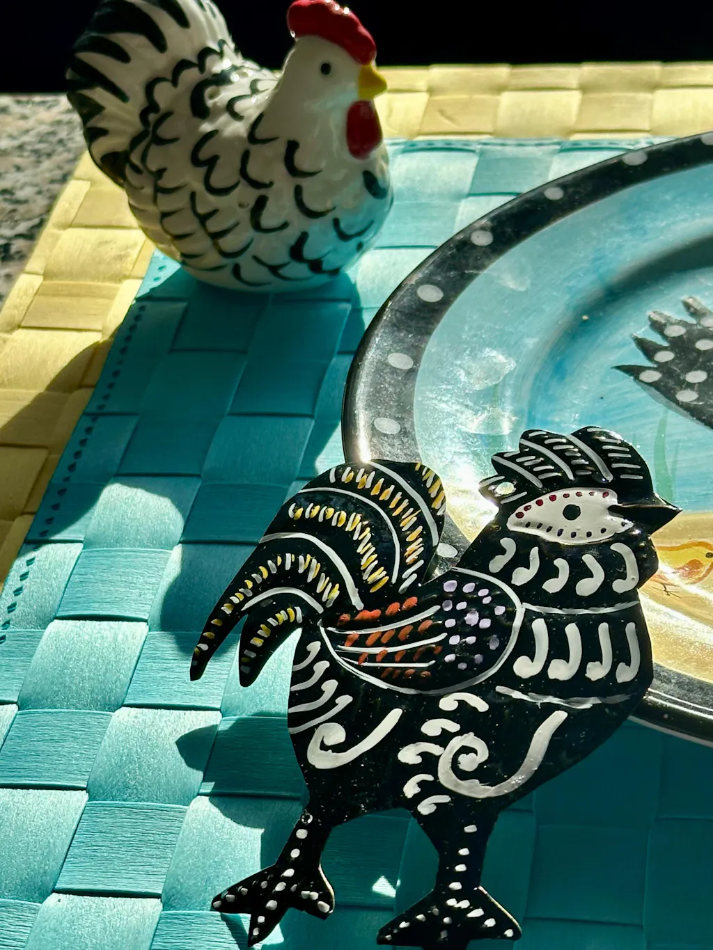 Gallito Tin Art Wall Decor