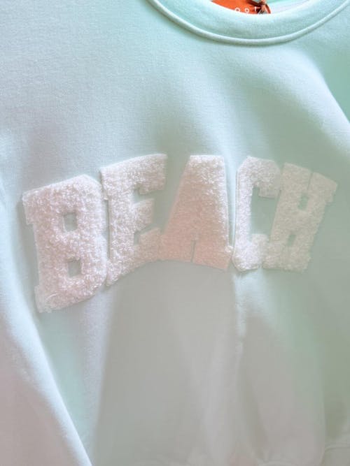 BEACH SWEATSHIRT